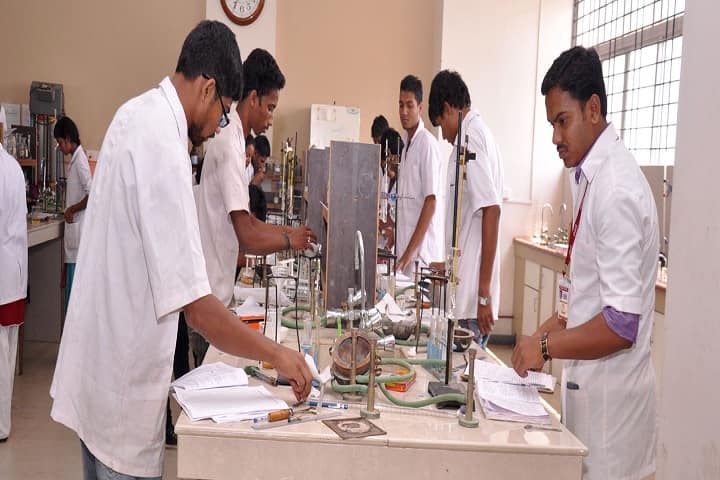 Dr DY Patil Arts Commerce and Science College campus in Pune, Maharashtra, India — photo 4
