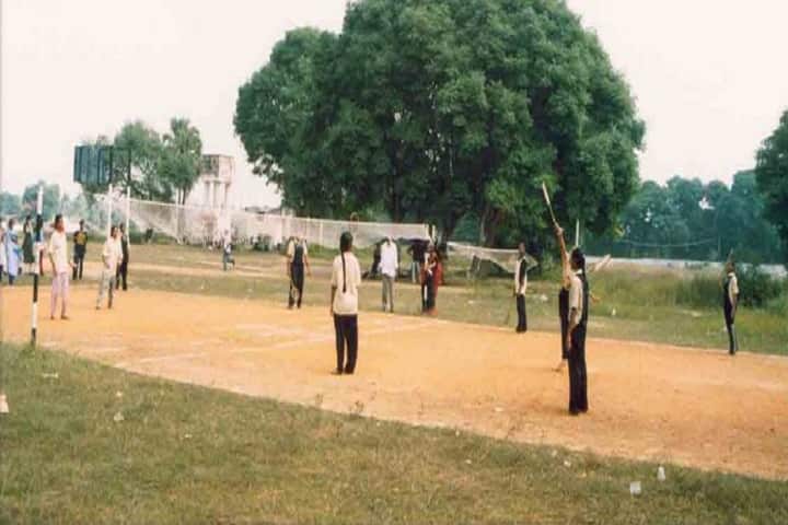 Dharmamurthi Rao Bahadur Calavala Cunnan Chetty's Hindu College campus in Chennai, Tamil Nadu, India — photo 5