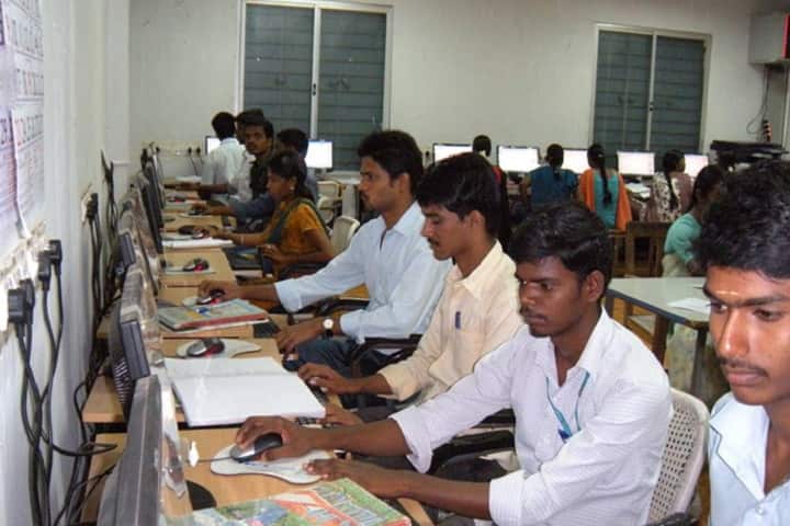 Loganatha Narayanasamy Government College campus in Ponneri, Tamil Nadu, India — photo 4
