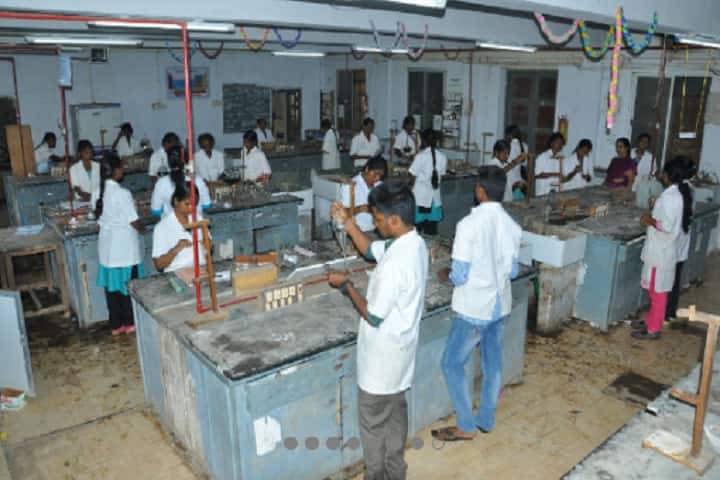 Loganatha Narayanasamy Government College campus in Ponneri, Tamil Nadu, India — photo 6