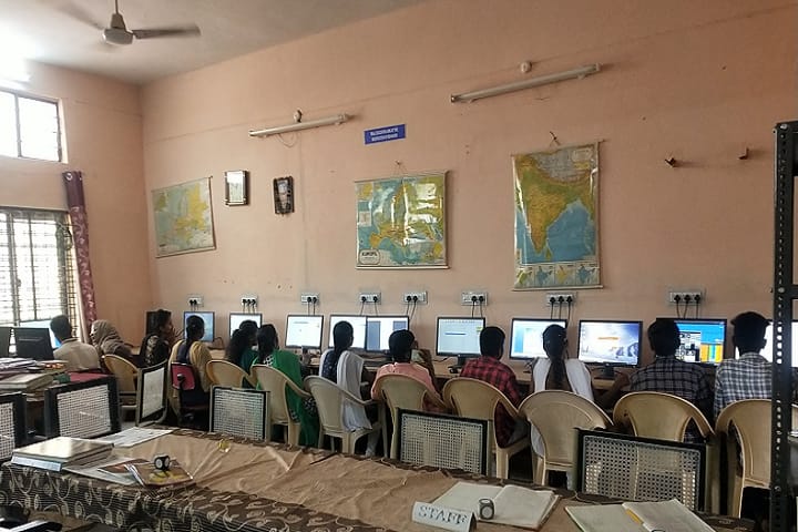 Government Degree College campus in Karimnagar, Telangana, India — photo 4