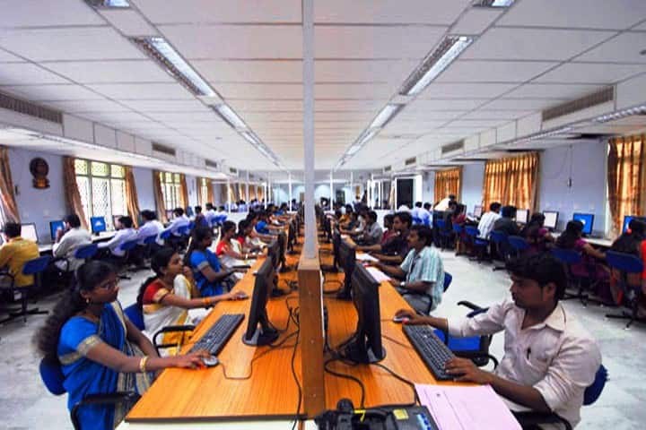 CMS College of Science and Commerce campus in Coimbatore, Tamil Nadu, India — photo 6