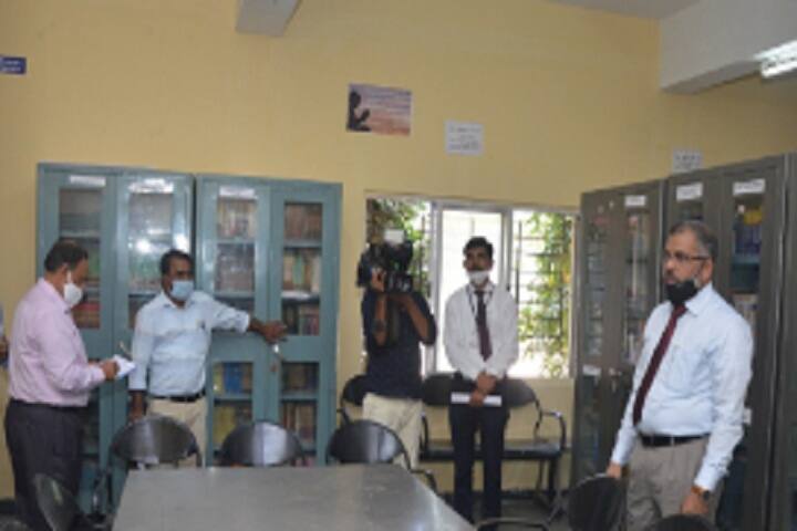 Shah Sogmal Peeraji Oswal Government First Grade College campus in Muddebihal, Karnataka, India — photo 5