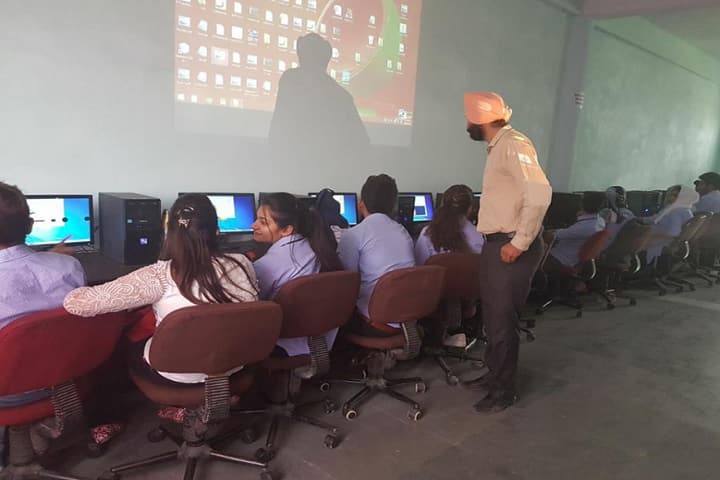 Yogananda College of Engineering and Technology campus in Jammu, Jammu and Kashmir, India — photo 6