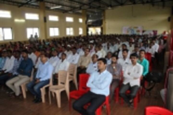 Dr Ghali College campus in Kolhapur, Maharashtra, India — photo 6