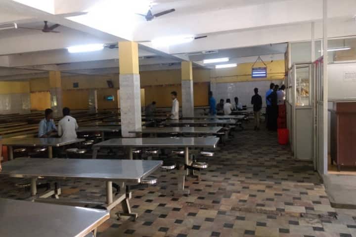 Madha Dental College and Hospital campus in Chennai, Tamil Nadu, India — photo 4