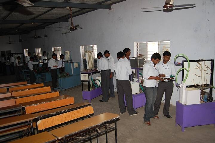 Sri Krishnadevaraya Engineering College campus in Anantapur, Andhra Pradesh, India — photo 4