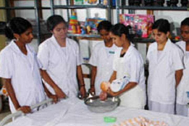 Sri Padmawathi School of Nursing campus in Guntakal, Andhra Pradesh, India — photo 4