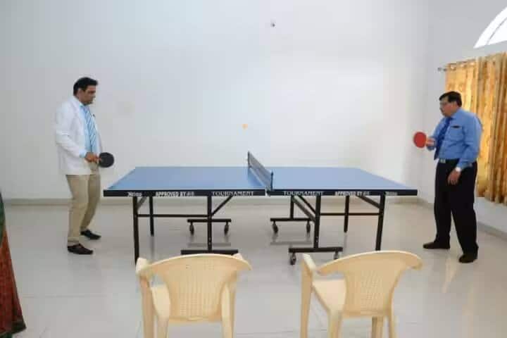 KLE Societys Institute of Dental Sciences campus in Bangalore, Karnataka, India — photo 5