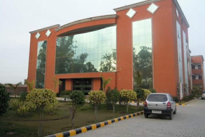 MIET Meerut campus in Meerut, Uttar Pradesh, India — photo 1