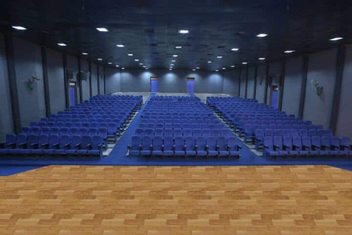 KD Dental College campus in Vrindavan, Uttar Pradesh, India — photo 2