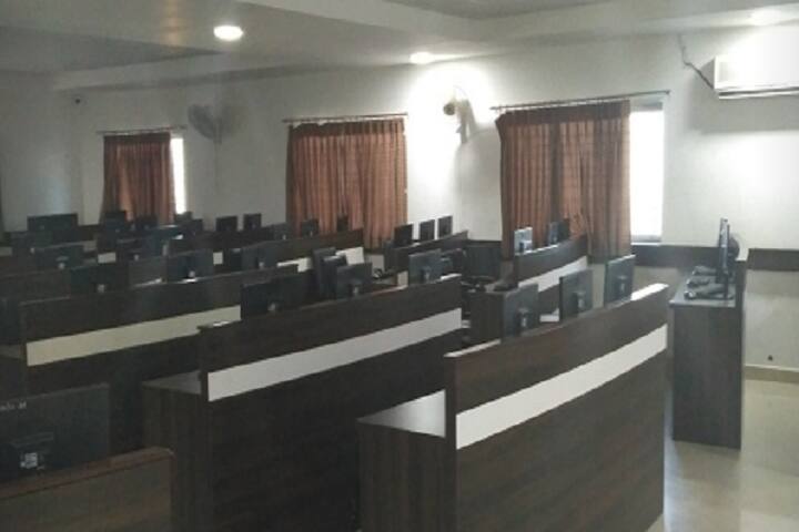 Noble Star Engineering College campus in Junagadh, Gujarat, India — photo 5