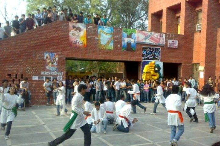 YMCA Faridabad campus in Faridabad, Haryana, India — photo 4