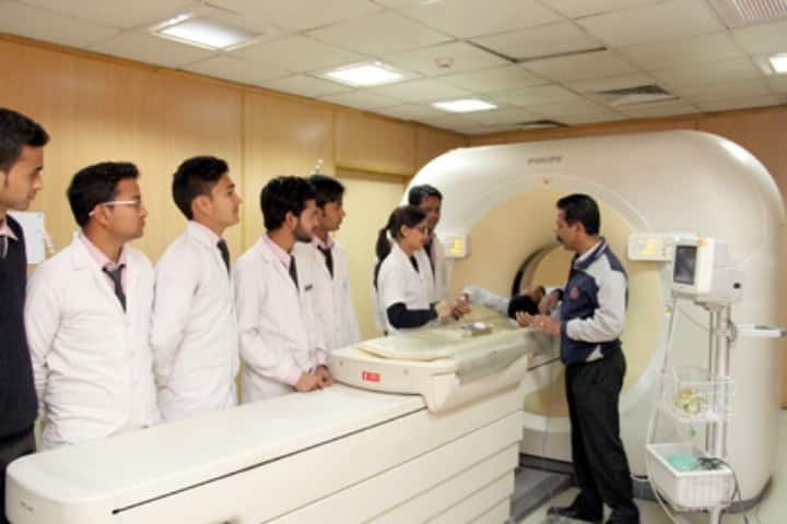 SGRRIMHS College of Paramedical Sciences campus in Dehradun, Uttarakhand, India — photo 1