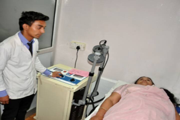 SGRRIMHS College of Paramedical Sciences campus in Dehradun, Uttarakhand, India — photo 2