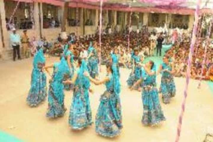 Shree MP Shah Arts and Science College campus in Surendranagar, Gujarat, India — photo 6