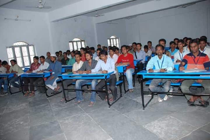 Shaaz College of Engineering and Technology campus in Hyderabad, Telangana, India — photo 3