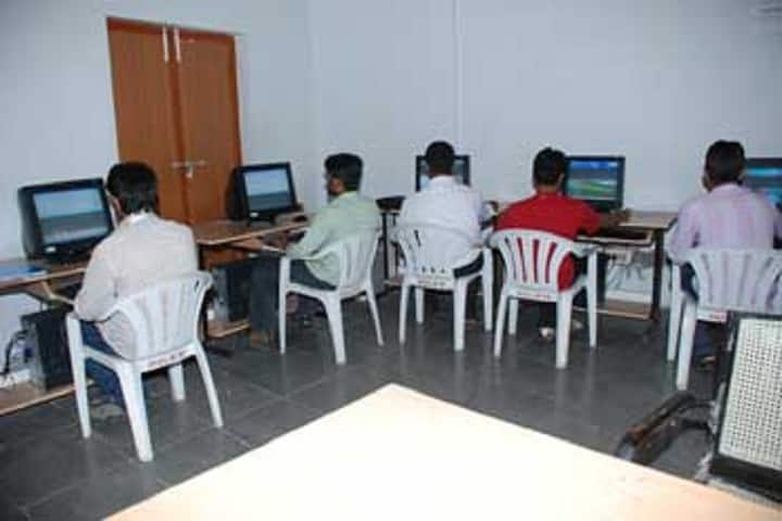 Shaaz College of Engineering and Technology campus in Hyderabad, Telangana, India — photo 6