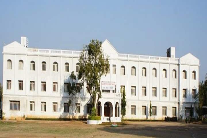 Global Institute of Engineering and Technology campus in Hyderabad, Telangana, India — photo 1