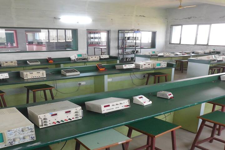 Nigama Engineering College campus in Karimnagar, Telangana, India — photo 4
