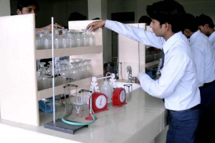 Heeralal Yadav Institute of Technology and Management campus in Lucknow, Uttar Pradesh, India — photo 6