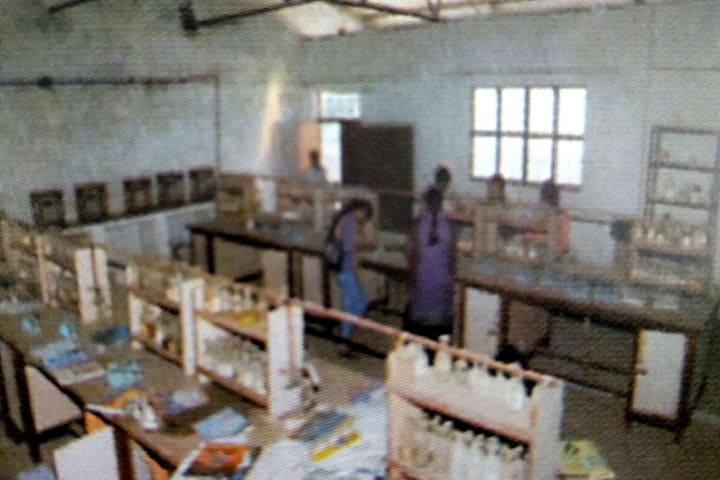 Kishori Lal PG College campus in Allahabad, Uttar Pradesh, India — photo 4