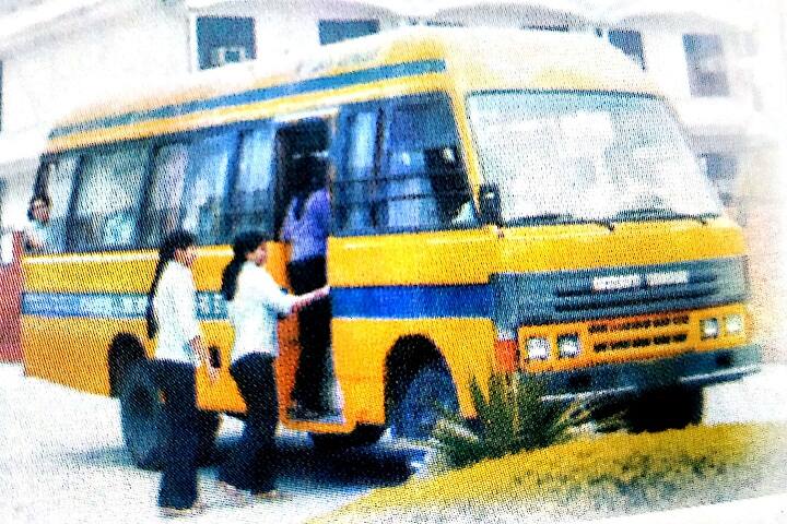 Kishori Lal PG College campus in Allahabad, Uttar Pradesh, India — photo 5