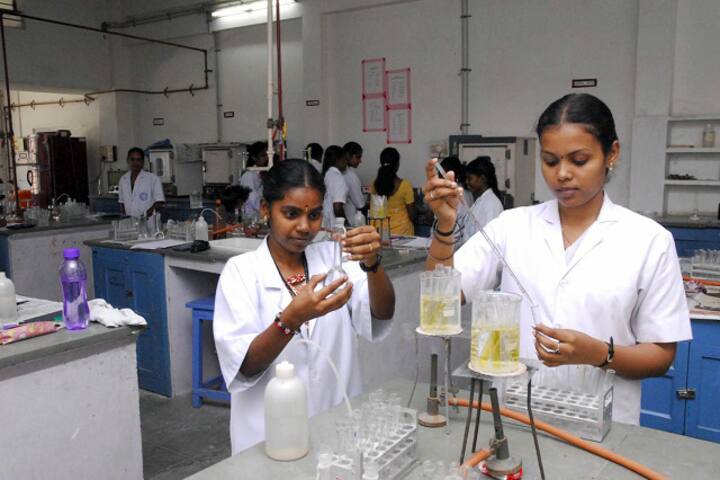 DKM College for Women campus in Vellore, Tamil Nadu, India — photo 4