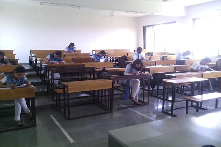 MIT Arts Commerce and Science College campus in Pune, Maharashtra, India — photo 3