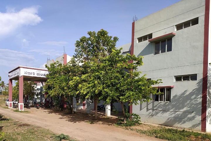 Government Polytechnic campus in Bellary, Karnataka, India — photo 2