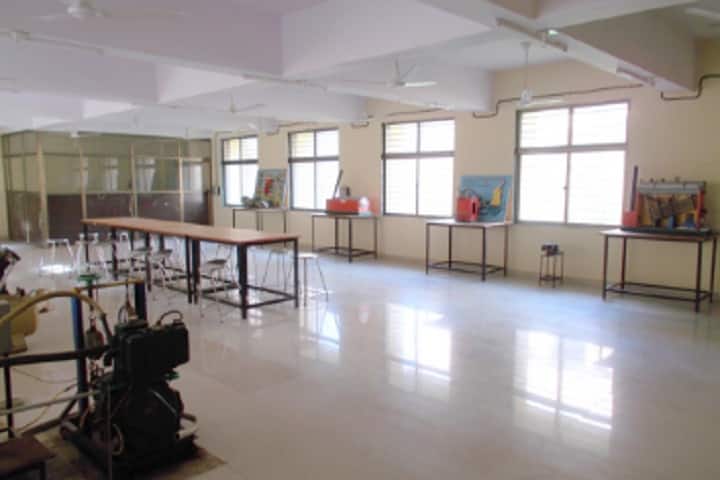 Government Polytechnic campus in Junagadh, Gujarat, India — photo 5