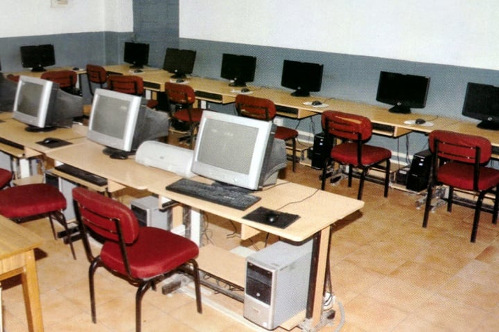CL Jain College campus in Firozabad, Uttar Pradesh, India — photo 3