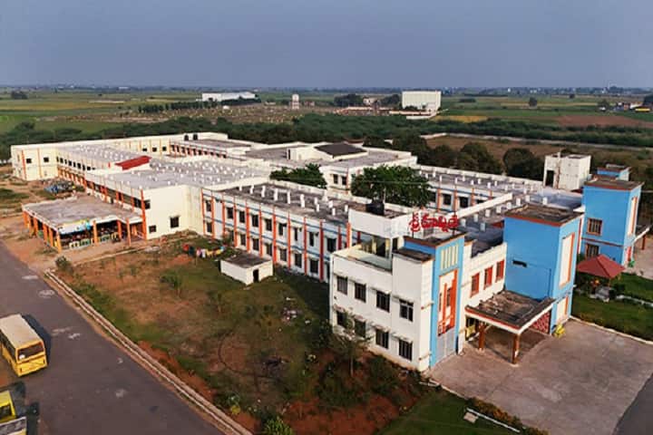 Sri Harshini College of Engineering and Technology for Women campus in Ongole, Andhra Pradesh, India — photo 1