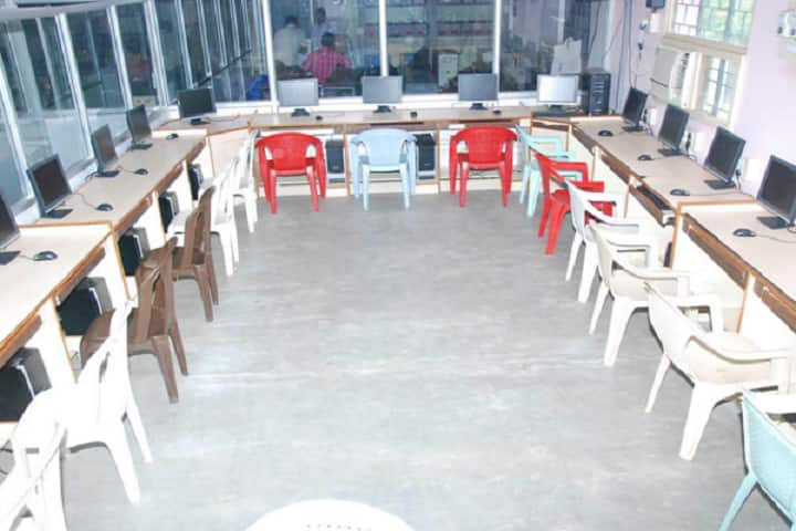 SLS MAVMM Ayira Vaisyar College campus in Madurai, Tamil Nadu, India — photo 3