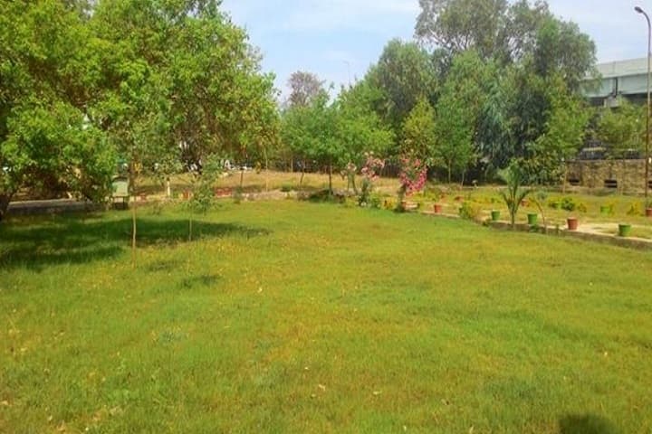 Government Commerce Girls College campus in Kota, Rajasthan, India — photo 1