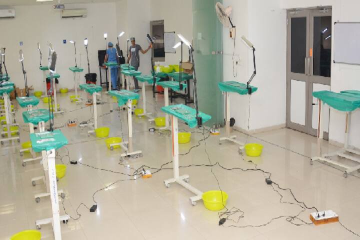 UN Mehta Institute of Cardiology and Research Centre campus in Ahmedabad, Gujarat, India — photo 2