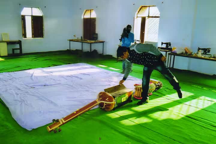 Major Shiv Dayal Singh Mahavidyalaya campus in Mohammadabad, Uttar Pradesh, India — photo 2