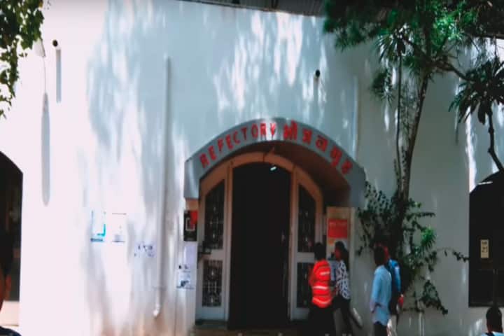 SPPU (UNIPUNE) campus in Pune, Maharashtra, India — photo 4
