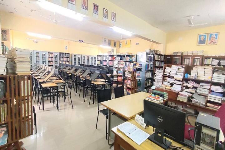 Karnataka University campus in Haveri, Karnataka, India — photo 4