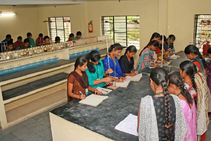Mahila Dakshata Samithi Shri VD Bajaj Degree College for Women campus in Hyderabad, Telangana, India — photo 3