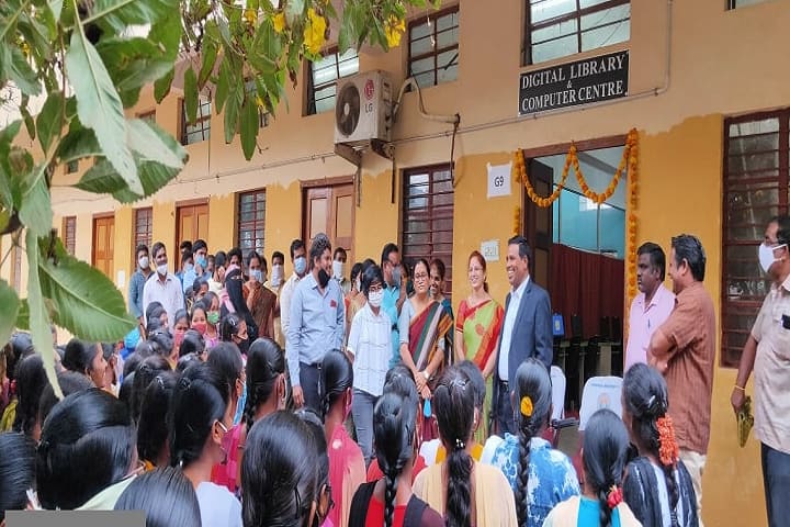 Krishna University Dr MRAR College of Post Graduation Studies campus in Nuzvid, Andhra Pradesh, India — photo 4