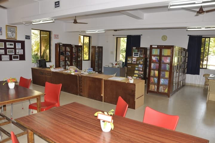 Sonopant Dandekar Arts VS Apte Commerce and MH Mehta Science College campus in Palghar, Maharashtra, India — photo 3