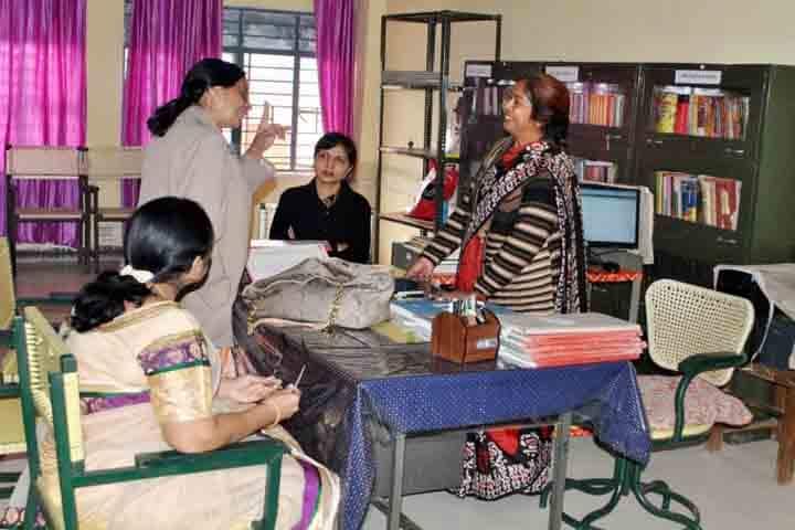 Dr Bhim Rao Ambedkar Government Girls PG College campus in Fatehpur, Uttar Pradesh, India — photo 4