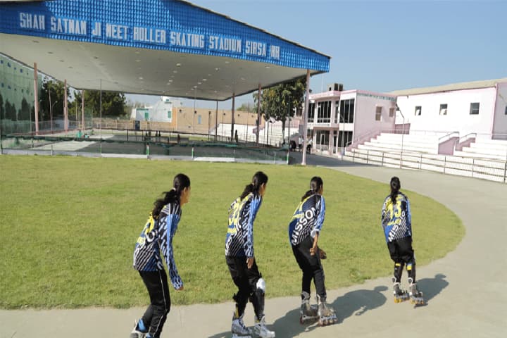 Shah Satnam Ji Girls College campus in Sirsa, Haryana, India — photo 3