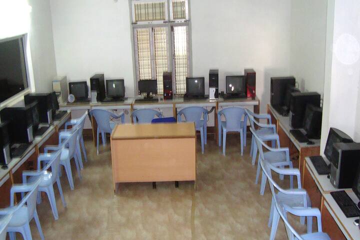 Sri Vagdevi Degree College campus in Nizamabad, Telangana, India — photo 3