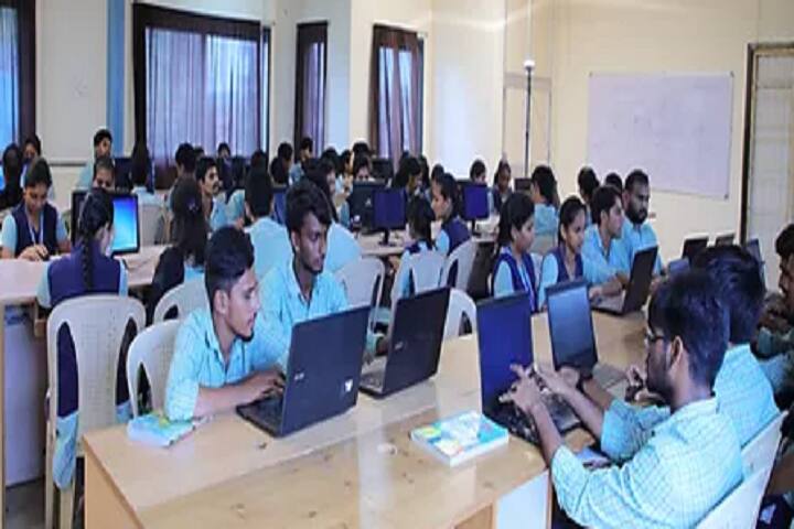 Samhitha Degree College campus in Rajahmundry, Andhra Pradesh, India — photo 4