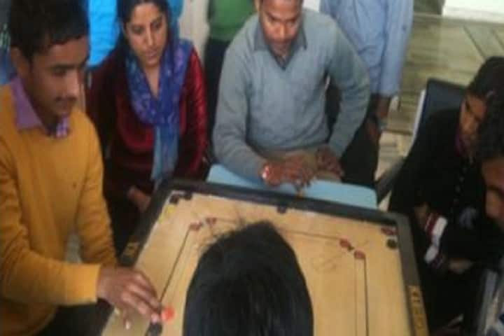 Adesh Institute of Pharmacy and Biomedical Sciences campus in Bathinda, Punjab, India — photo 4