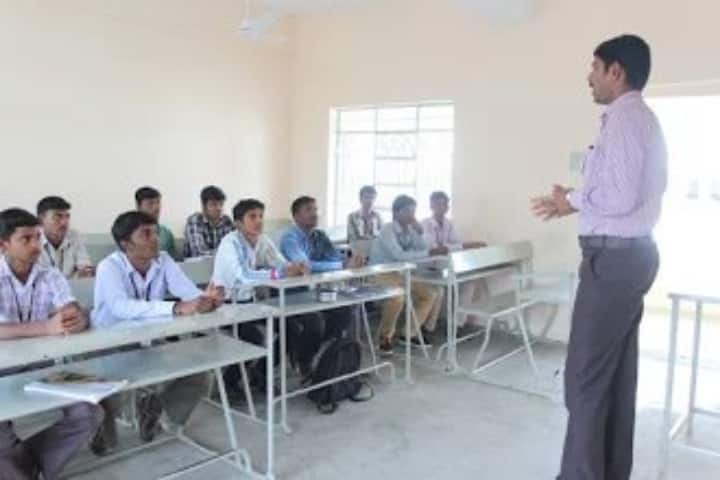 Muthayammal College of Arts and Science campus in Rasipuram, Tamil Nadu, India — photo 2