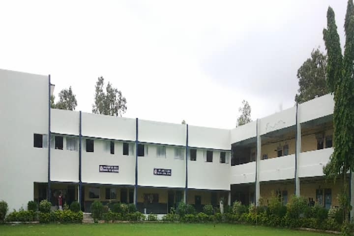 ROFEL Shri GM Bilakhia College of Applied Sciences campus in Vapi, Gujarat, India — photo 1