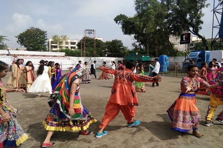 ROFEL Shri GM Bilakhia College of Applied Sciences campus in Vapi, Gujarat, India — photo 5